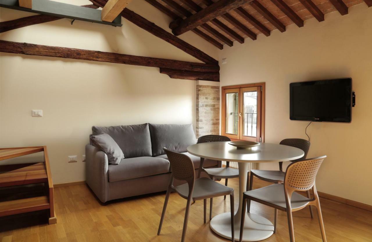 Loft Mirano Due Lägenhet Exteriör bild